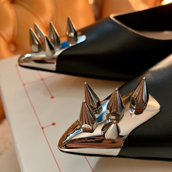 🛑 SOLD 🛑🔥HP🔥 Alexander McQueen Punkstud Flat - Picture 5 of 10